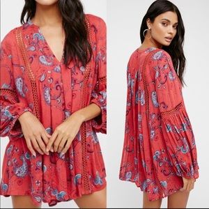 Free People Just The Two Of Us Floral Paisley Tunic size S Small.